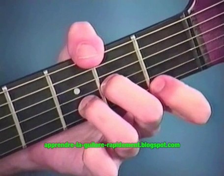 EXERCICE DE GUITARE - Enchainements mineurs et majeurs