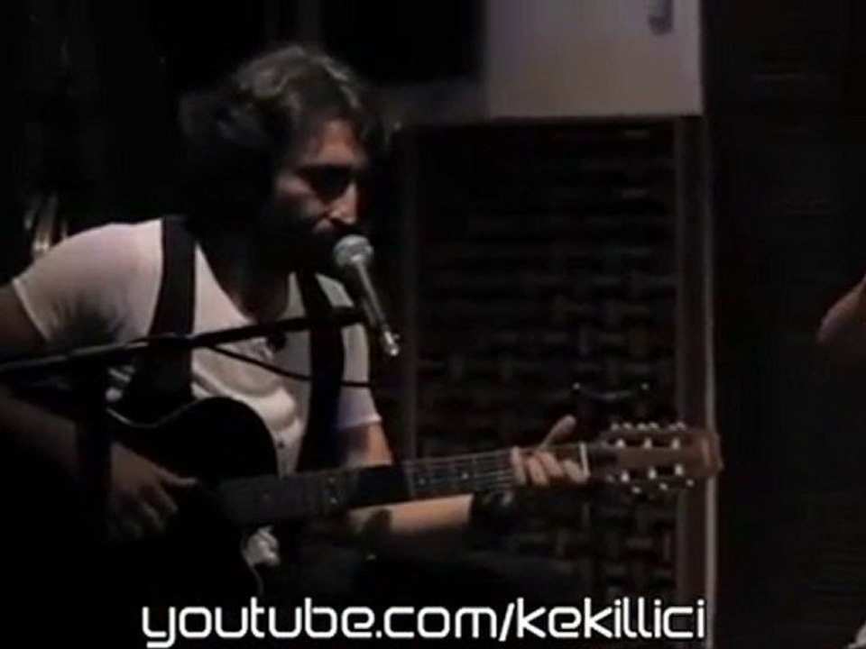 Fırat Tanış ( Koyu Bilal ) - Dinle - Akustikhane