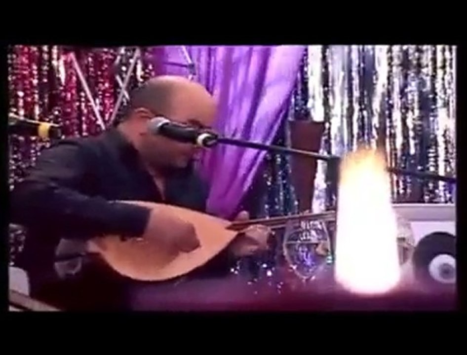 Kıvırcık Ali ve Oğlu Eren  Bir Selam Sal  (Düet)