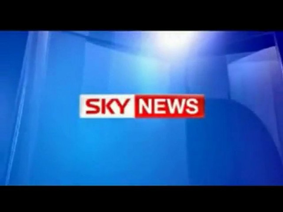 UFOS IN SPACE 4 - REAL UFO_#39;S ON TV NEWS 2009 ____
