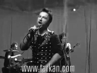 Tarkan - Acımayacak 2011 Videoklip [HQ]