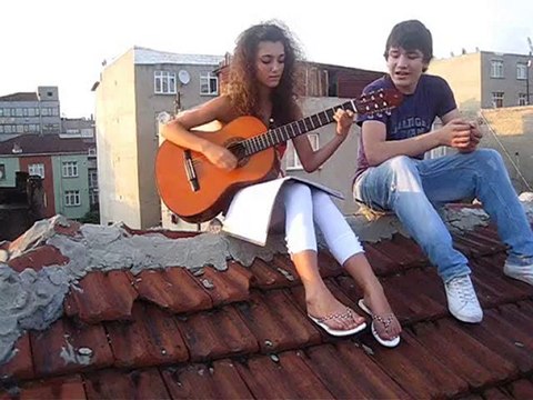 Gözde ve Hakan ' üzüleceksin ' Amatör Gitar :