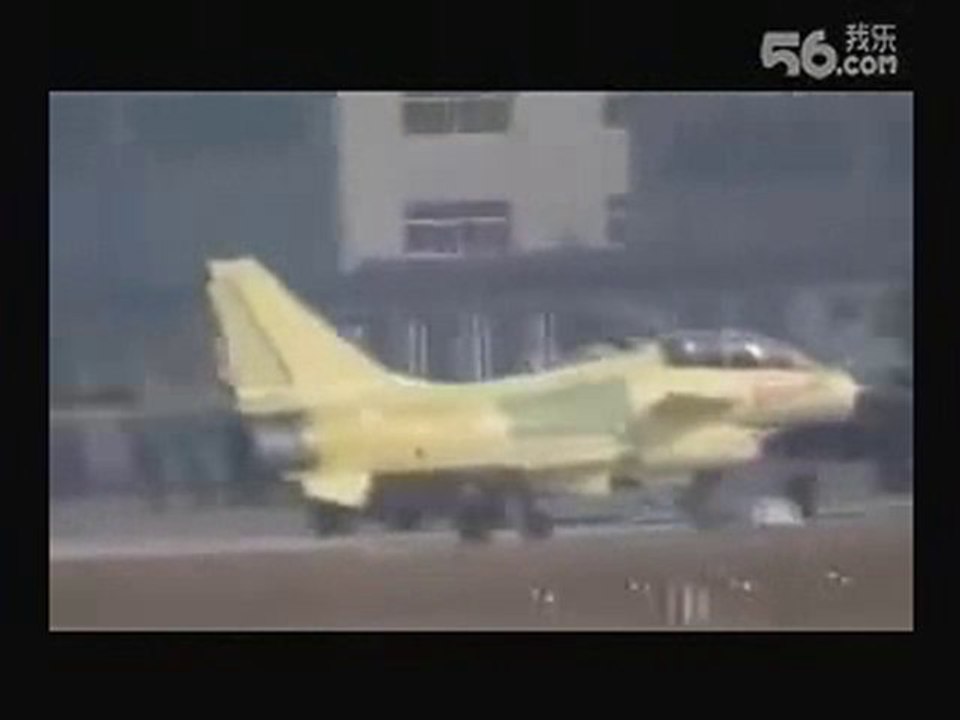 中国　第五世代戦闘機　J-20　初テスト飛行！