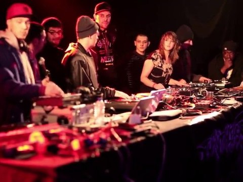 Scratch the Surface le 14 Janvier @ Molodoï – Interférences