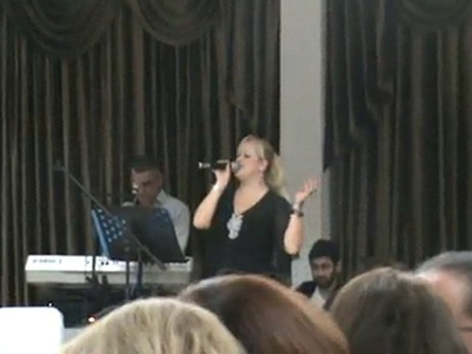 EZGİ ÖZCAN BODRUM TREİS LİSESİ GECESİ  MÜSGEBİORTAKENT 3