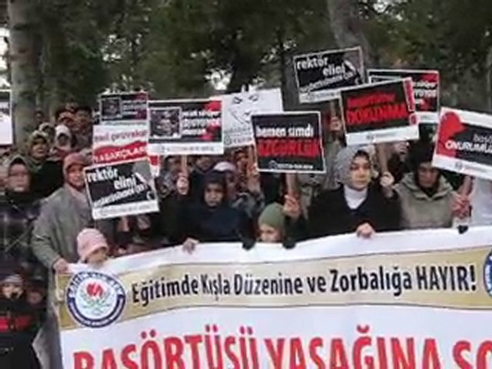 başörtüsüne özgürlük mitingi