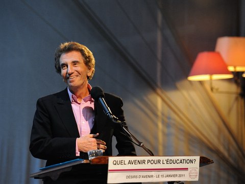 Jack Lang : Intervention à l'Université sur l'Education