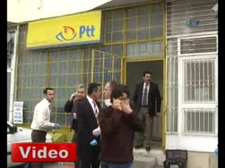 Silahlı soygun kamerada