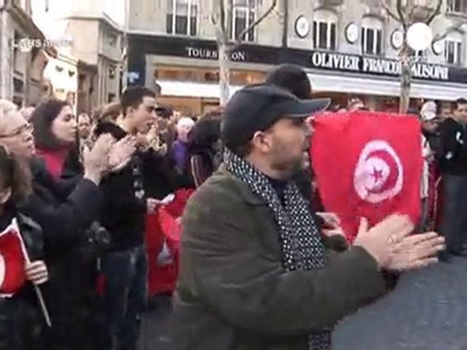 Avrupa'daki Tunuslular devrim sevinci