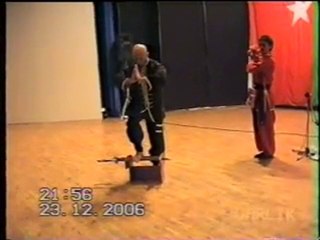 erol tangut kılıç üzerinde yürüme