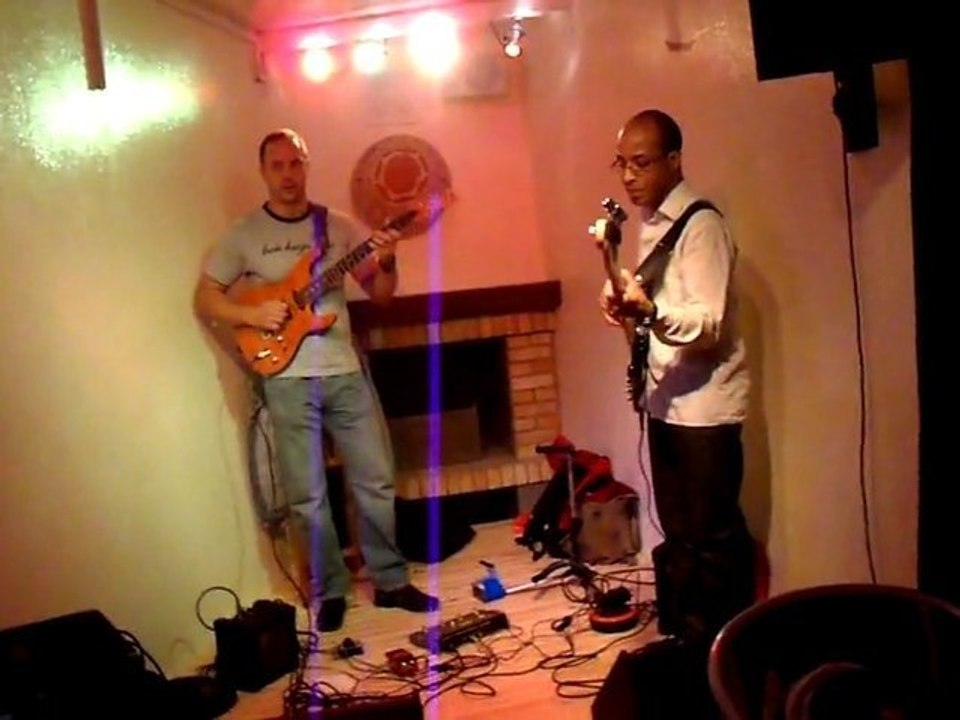 JAM SESSION PUB63