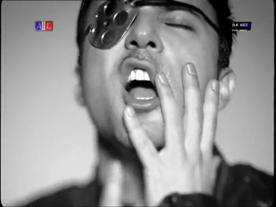 Tarkan - Acımayacak 2011