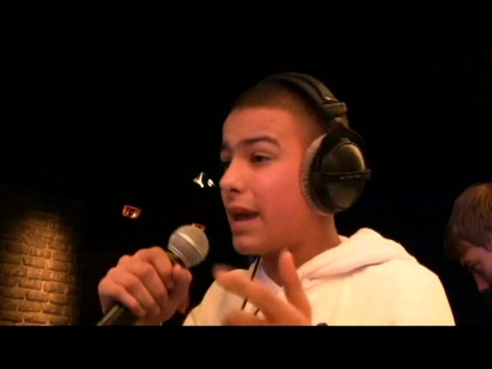 Interview de DJAMBOY en direct du Queenie - Téléthon 2010