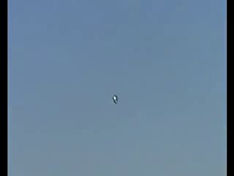 Yann presente _ PROMENADE UFO (OVNI) 2011