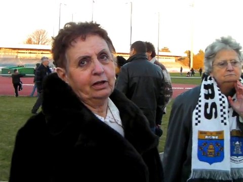 Les supporters damiers réagissent après USRP - Béziers