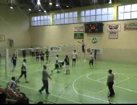 Keşan Gençlik Havagücü'nü yendi...