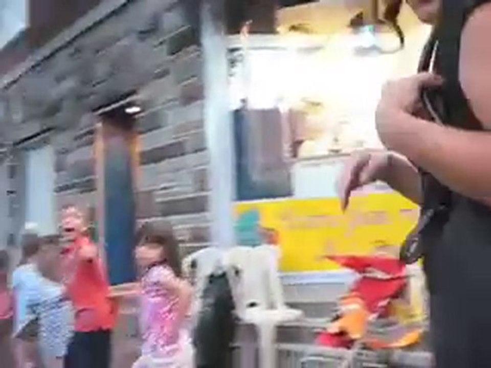 À la queue leu leu...