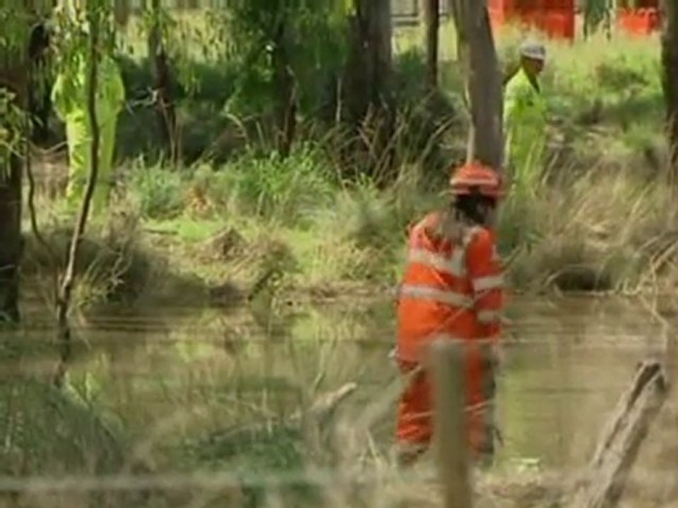 Australia says flood costs to top other disasters