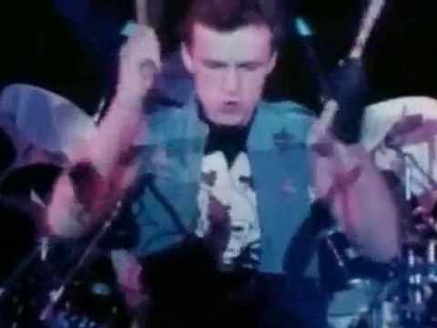 The Clash - Should I Stay Or Should I Go