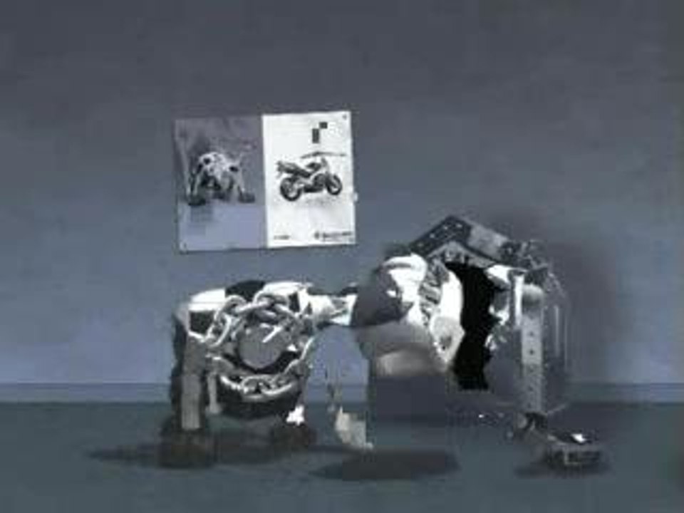 publicite suzuki GSR 600