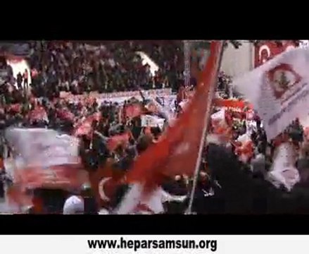 Geliyor işte Osman Pamukoğlu Geliyor