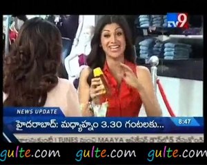 Gulte.com - Hot Heroine's Massage Center in Trouble