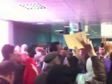 La foule attend le retour de l’opposant Moncef Marzouki
