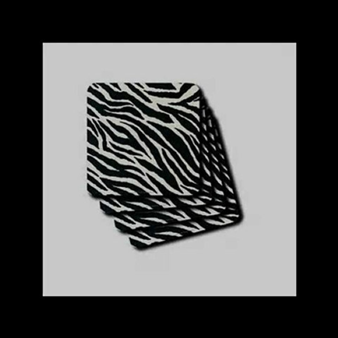 ⁣Zebra Kitchen Accessories