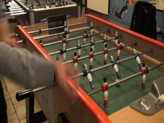 Les techniques de baby-foot avec Mikael Bretagne