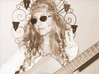 Kadınlarla Geçmişe Yolculuk