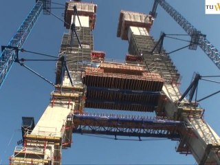 Najwyższy most w Polsce - 122m ma pylon mostu Rędzińskiego