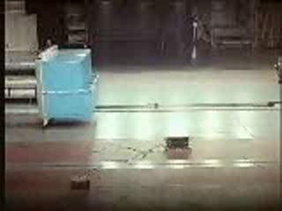 crash_test_Peugeot_406_2001