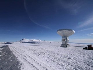 Déplacement de deux Antennes au Plateau de Bure