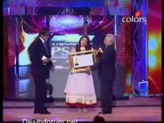 Aishwarya Rai Bachchan acceptance speech @ Apsara Award 2011