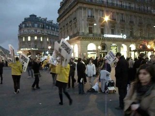 Marche pour la Vie Paris 2011 - dispersion place de l'Opéra