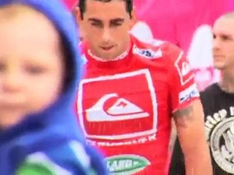 Highlights from the 2010 Quiksilver Pro Gold Coast from Snapper Rocks, Australia