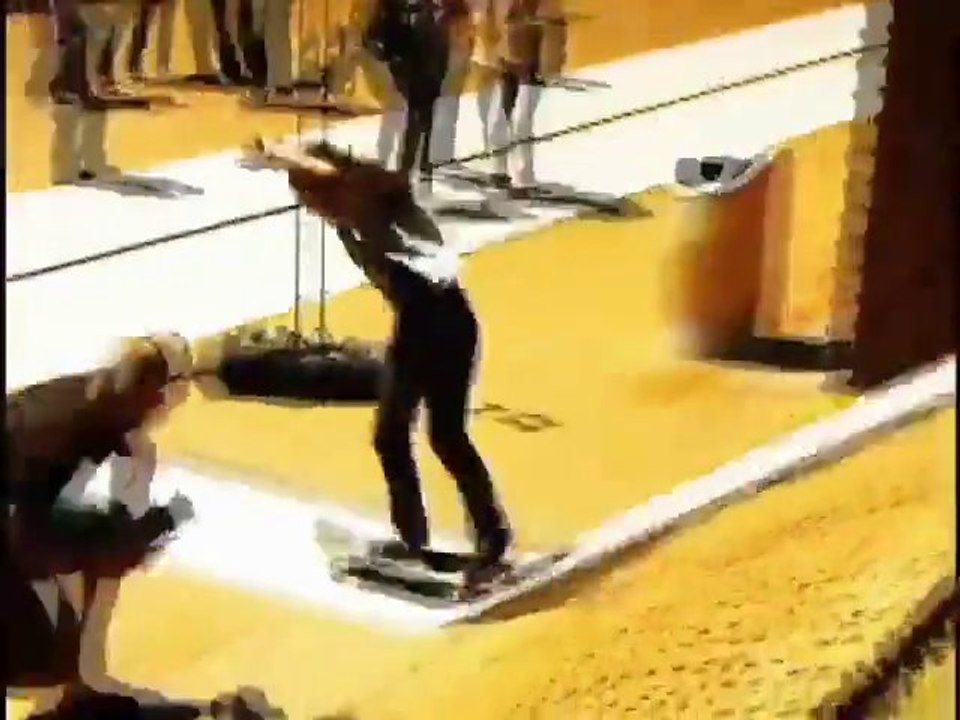 Extremely Sorry trailer - David Gonzalez segment
