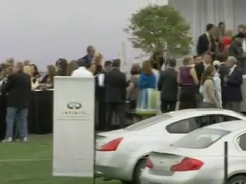 2011 IPL G Coupe and the 2011 Infiniti G25 Sedan