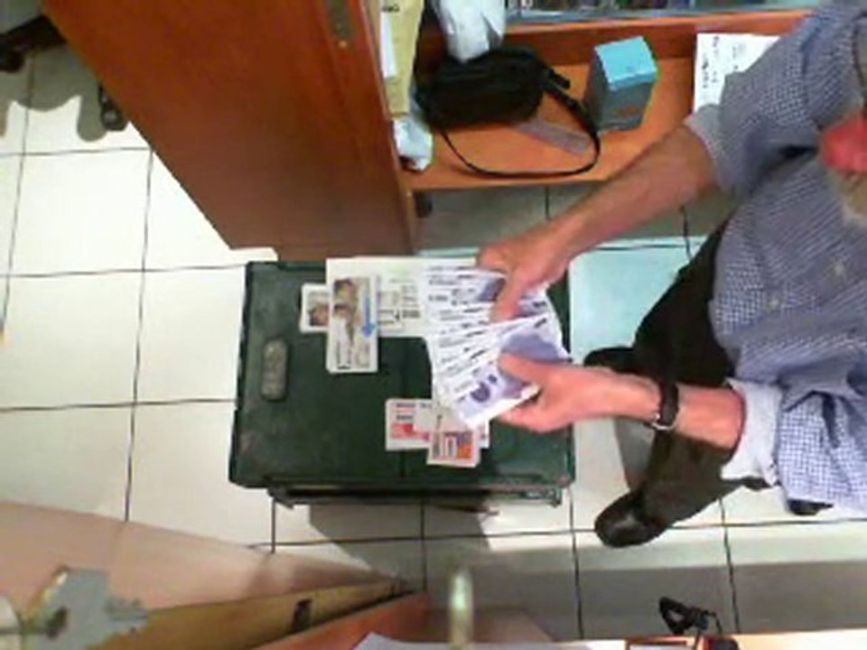 CHEQUES ROSSEL 18102010