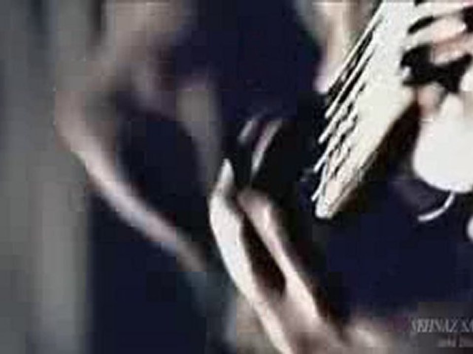 Şehnaz Sam - Aşka Düşer