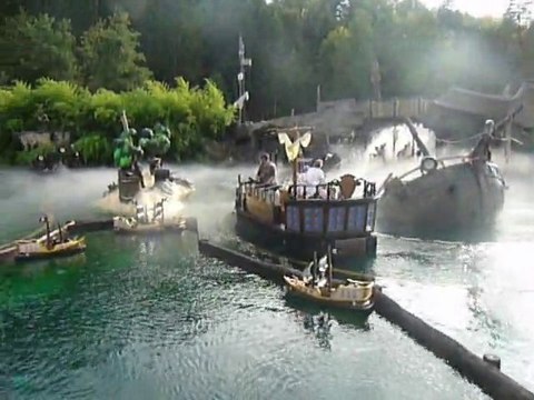 PARC D'ATTRACTIONS FRAISPERTUIS CITY : la crique des pirates