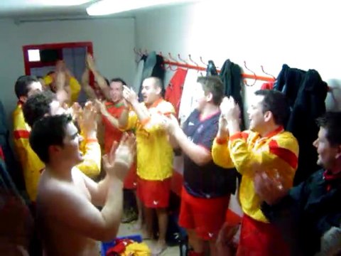 Joie des vestiaires après FCVC 2 - St Hilaire Vihiers 4