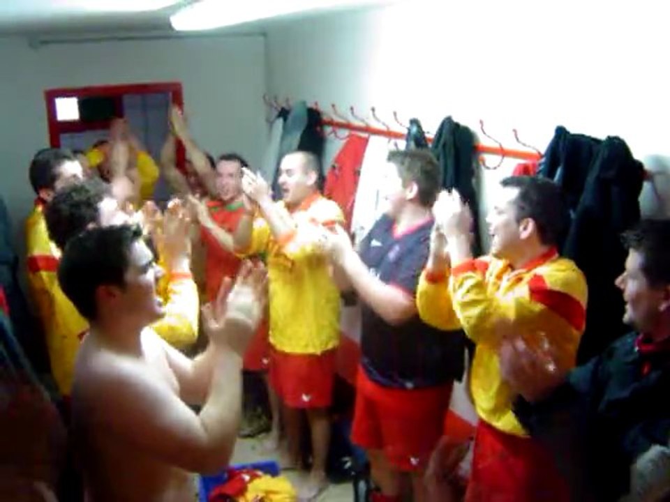 Joie des vestiaires après FCVC 2 - St Hilaire Vihiers 4