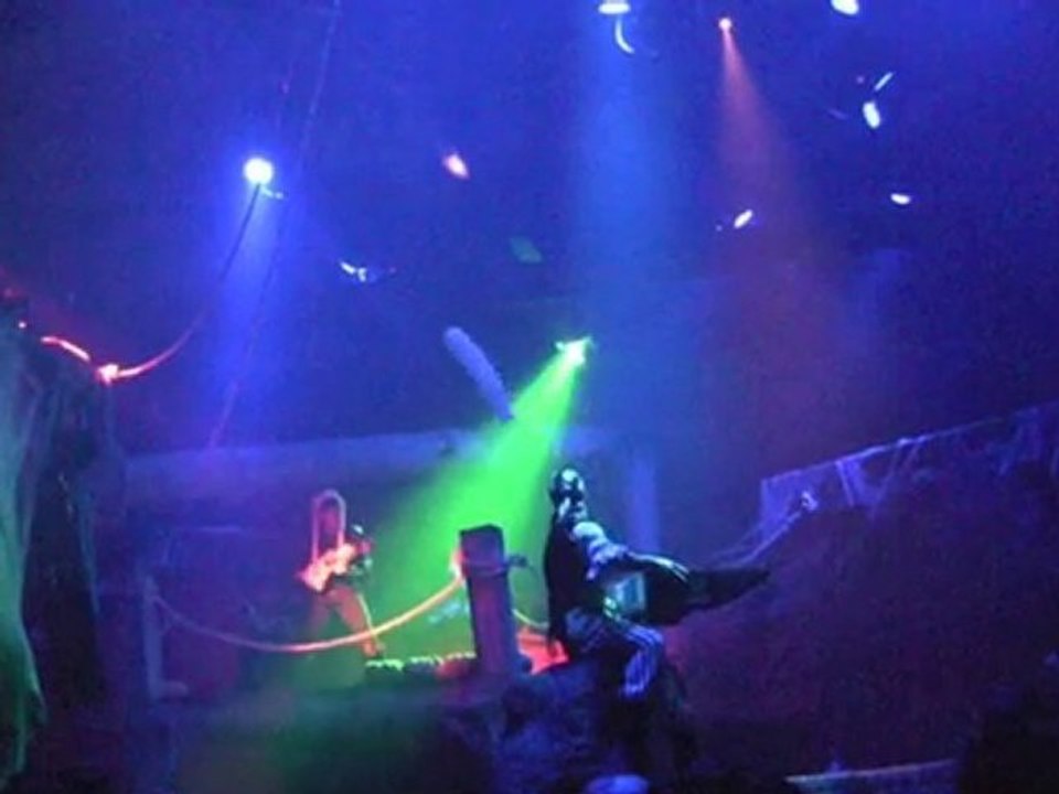 Teaser spectacle Halloween du restaurant rocher des pirates