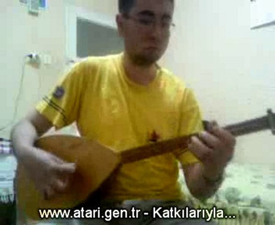 Mario'yu Türkler yapsa müziğide bağlamayla çalınırdı