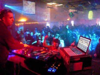 Clack the Noise 3 eme edition 15 janvier 2011, mix EOM