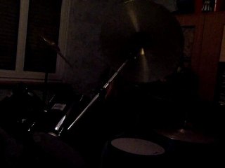 Mes Débuts à la Batterie 🎶