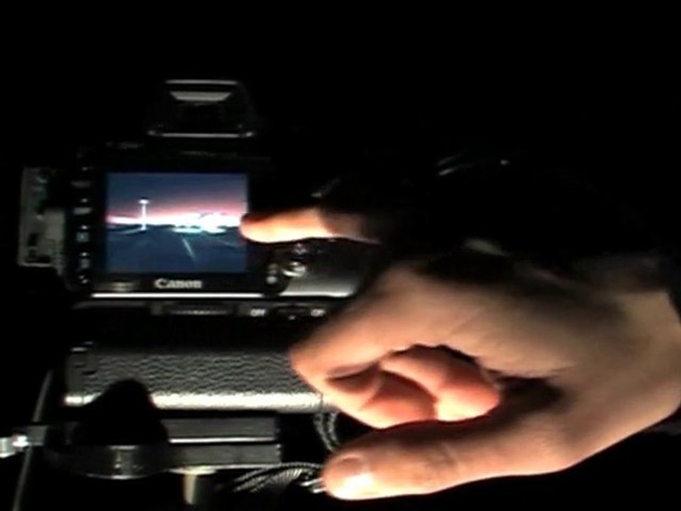 Pose B (Docu Lilght Graph)