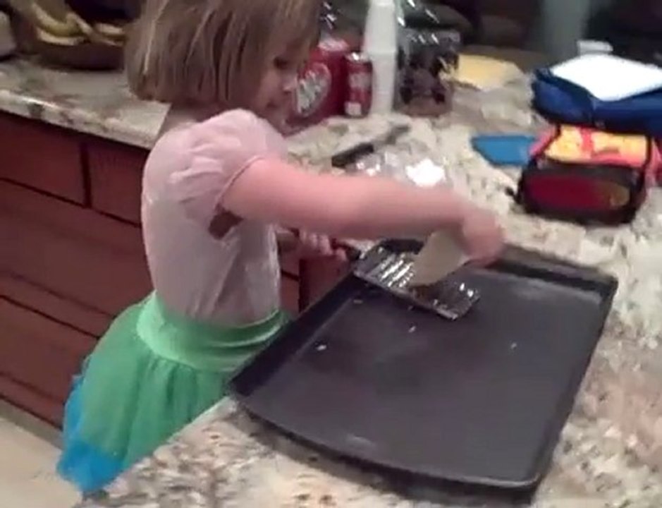 How a Kid Can Use a Safe Step Stool in a Kitchen