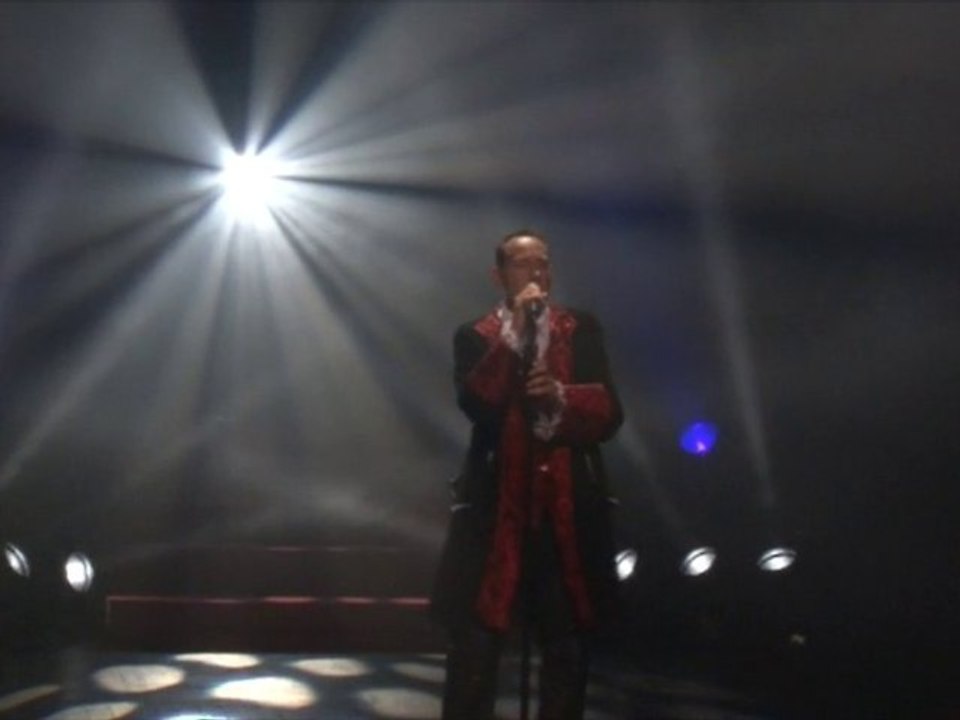 PASCAL KARTIER rend hommage à MYLENE FARMER    TITRE (REVER)